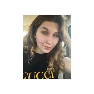 Meet your Posher, Liv